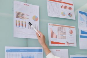 江南平台与自然人代开，企业该怎么选择？